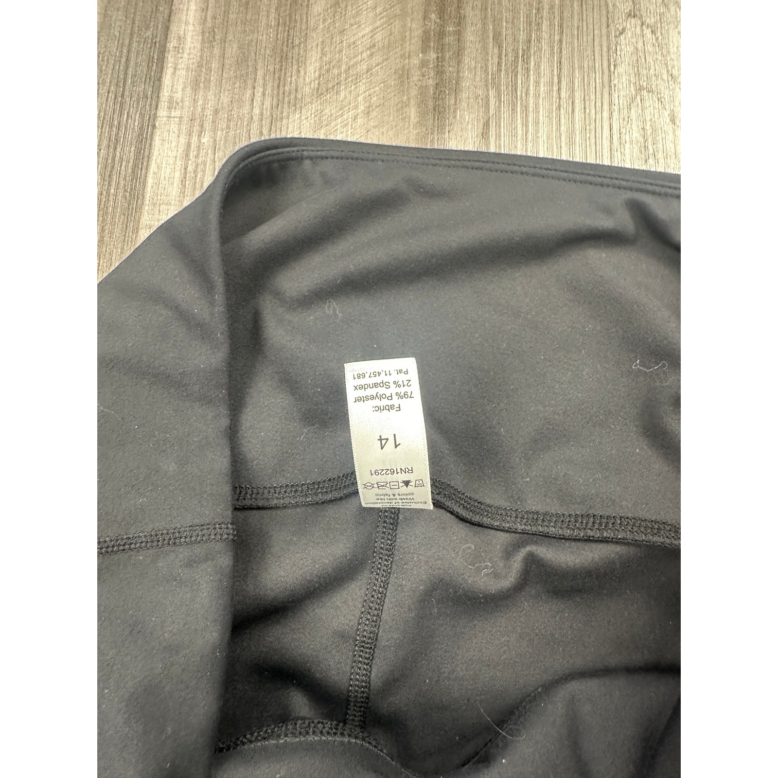 Sweetflexx Capri No Pocket Resistance Leggings Black Size 14 — image 6 of 6